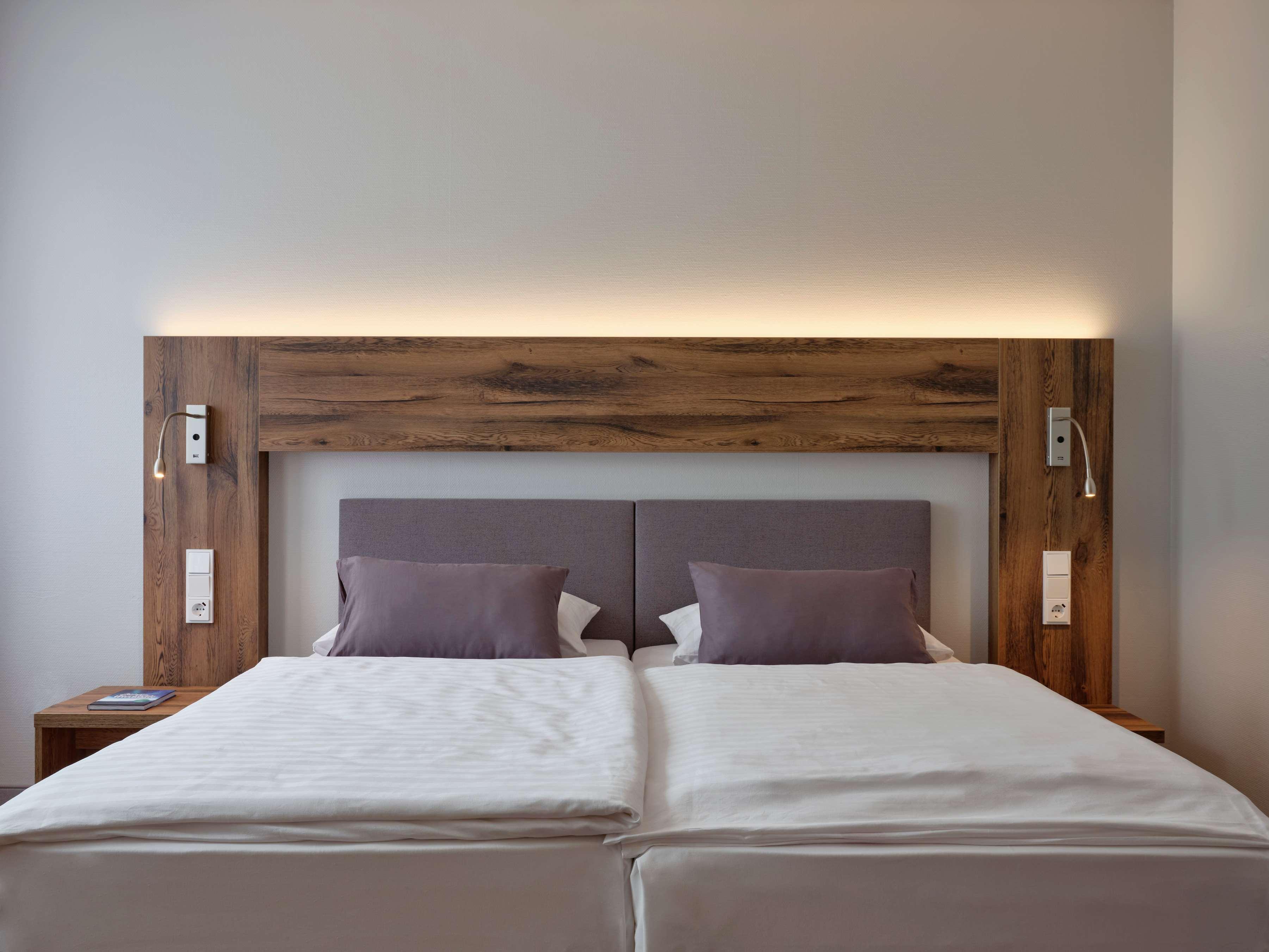 Best Western Hotel Prisma นอยมึนสเตอร์ ภายนอก รูปภาพ