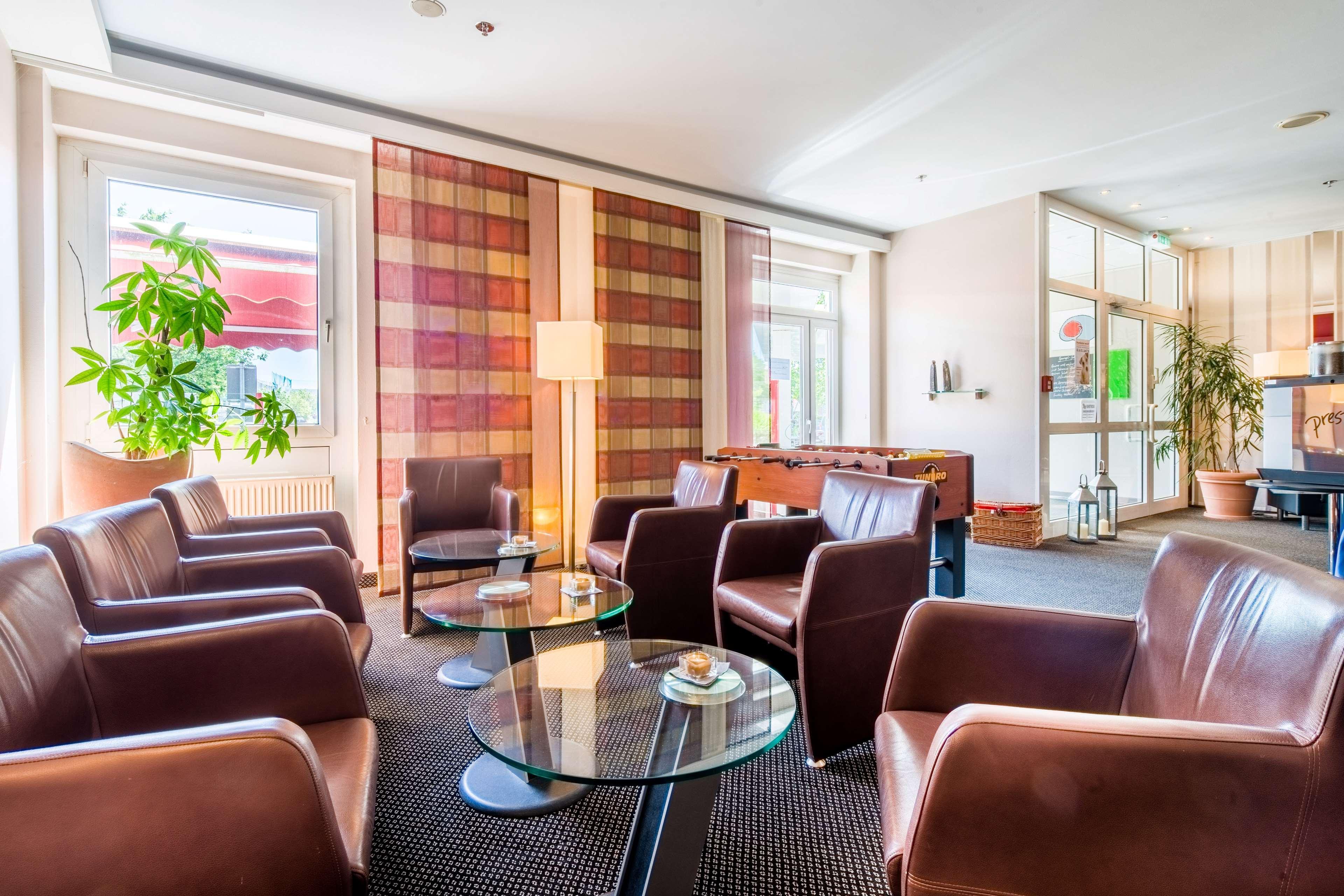 Best Western Hotel Prisma นอยมึนสเตอร์ ภายนอก รูปภาพ