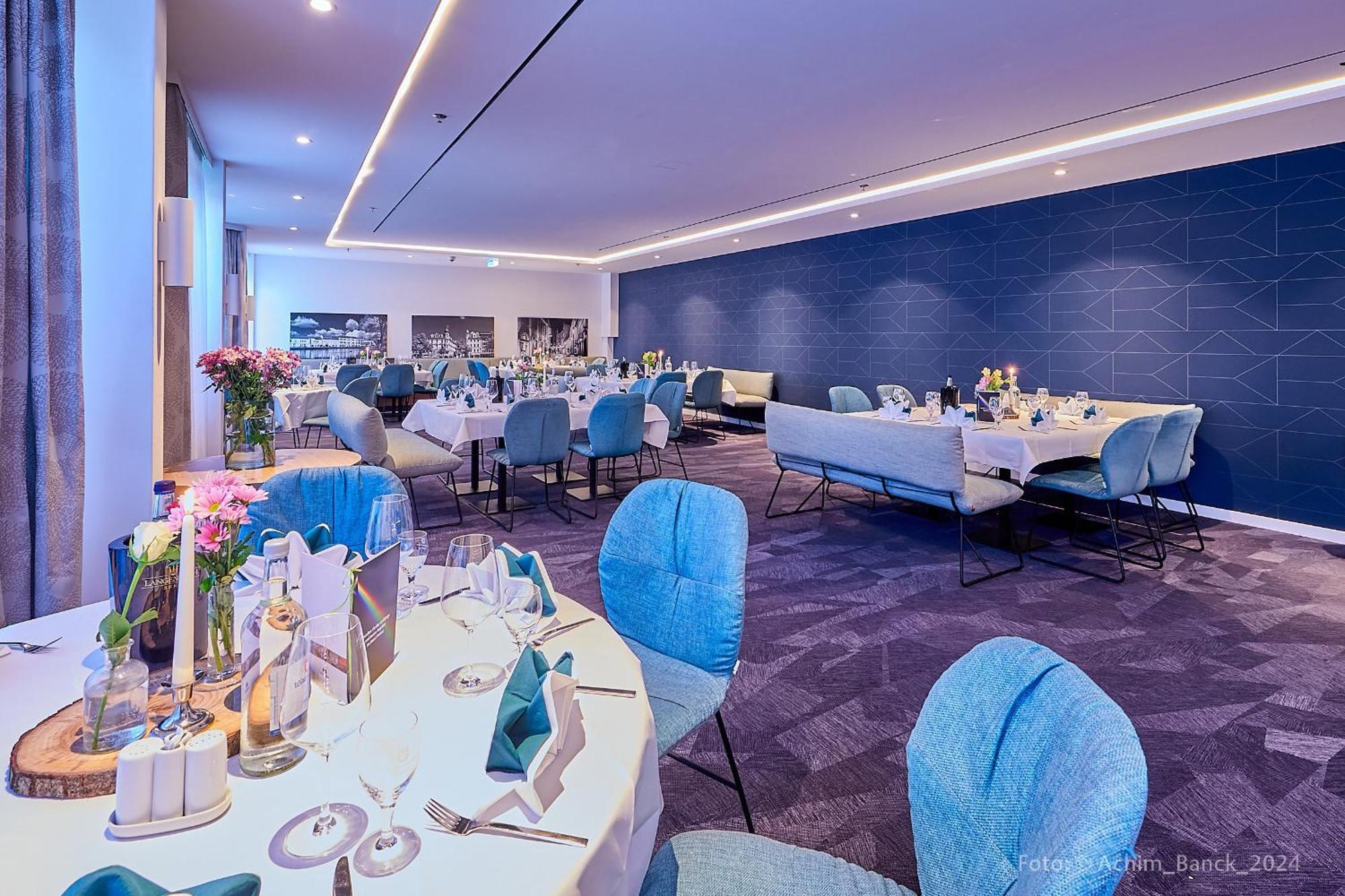 Best Western Hotel Prisma นอยมึนสเตอร์ ภายนอก รูปภาพ